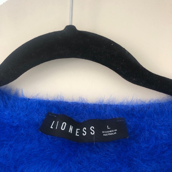 Lioness Top - Picture 2 of 2